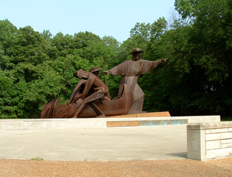 Statue of Marquette and Joliett at the Chicago Portage