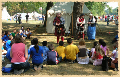 Children watch re-enactors during Rendezvous "School Days".
